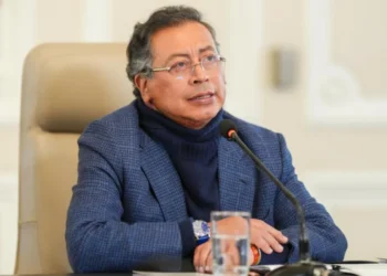 Presidente Petro desata controversia al afirmar que contralorías territoriales “no sirven para nada”