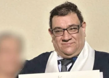 Asesinan a vigilante reciƩn graduado en colegio de IbaguƩ durante intento de robo
