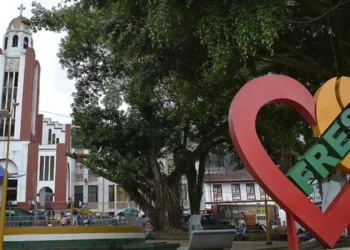 Fresno suspende sus fiestas tradicionales para priorizar pavimentación de vías