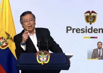 Petro ordena auditoría tras denuncia por traslado de docentes en Lérida