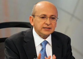 Eduardo Montealegre asume como nuevo ministro de Justicia en medio de tensiones políticas