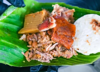 Ibagué celebra con sabor y tradición el Día de la Lechona en el Parque Manuel Murillo Toro