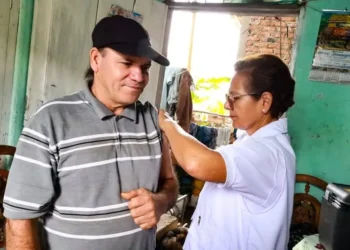 Dolores lidera vacunación contra la fiebre amarilla en el Tolima con cobertura superior al 95%