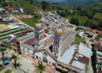 Alcaldesa de Santa Isabel responde a denuncia de abuso: “El caso ya está en manos de la Fiscalía”