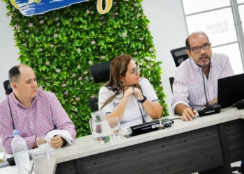 Aranda le quita el IBAL a Hurtado: Erika Palma sale y entra Roberto Santofimio