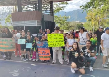 Controversia por cobro de parqueaderos en escenarios deportivos de Ibagué: Concejo y Personería en alerta