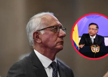 Presidente Petro elogia al Ministro Jaramillo por reducir un 39,8% la mortalidad infantil en Colombia