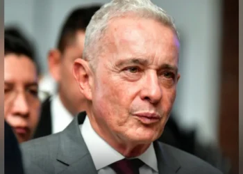 Álvaro Uribe es declarado culpable por soborno en caso de manipulación de testigos