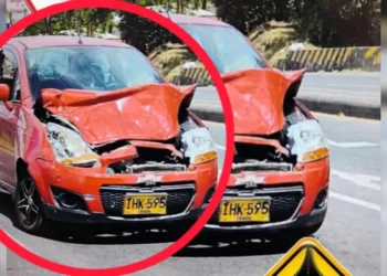 Choque entre buseta y carro en Mirolindo no dejó heridos