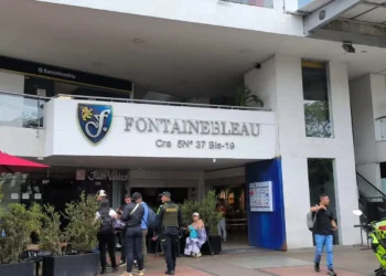 Hombre en moto roba 20 millones a mujer tras retiro bancario en Ibagué