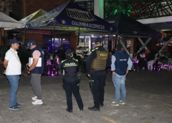 Clausuran parqueadero en Ibagué por operar ilegalmente como zona de bares