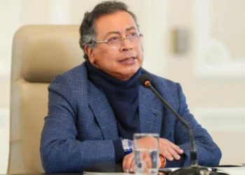 Petro conmemora desde Leticia la Batalla de Boyacá y el Día del Ejército