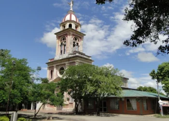 Niños de Alvarado completan un mes sin transporte escolar