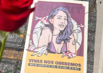 Miles exigen justicia por el feminicidio de Sharit Ciro en IbaguƩ