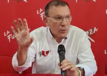 Roy Barreras llega a Ibagué con mensaje de diÔlogo y reconciliación