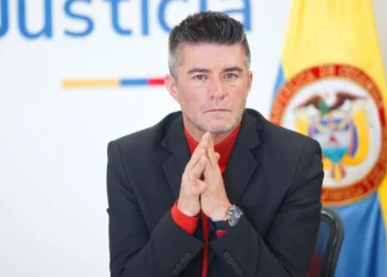 Jaramillo acepta la renuncia de Montealegre y nombra a Augusto Ocampo como Minjusticia