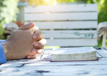 Apertura del alma: Invocación a Jesús en la búsqueda de paz