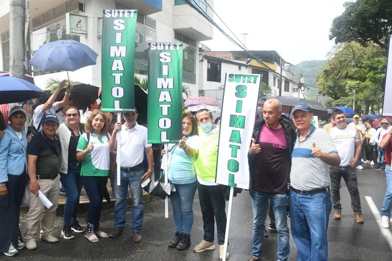 Maestros del Tolima denuncian tarifas abusivas en nuevo modelo de salud docente