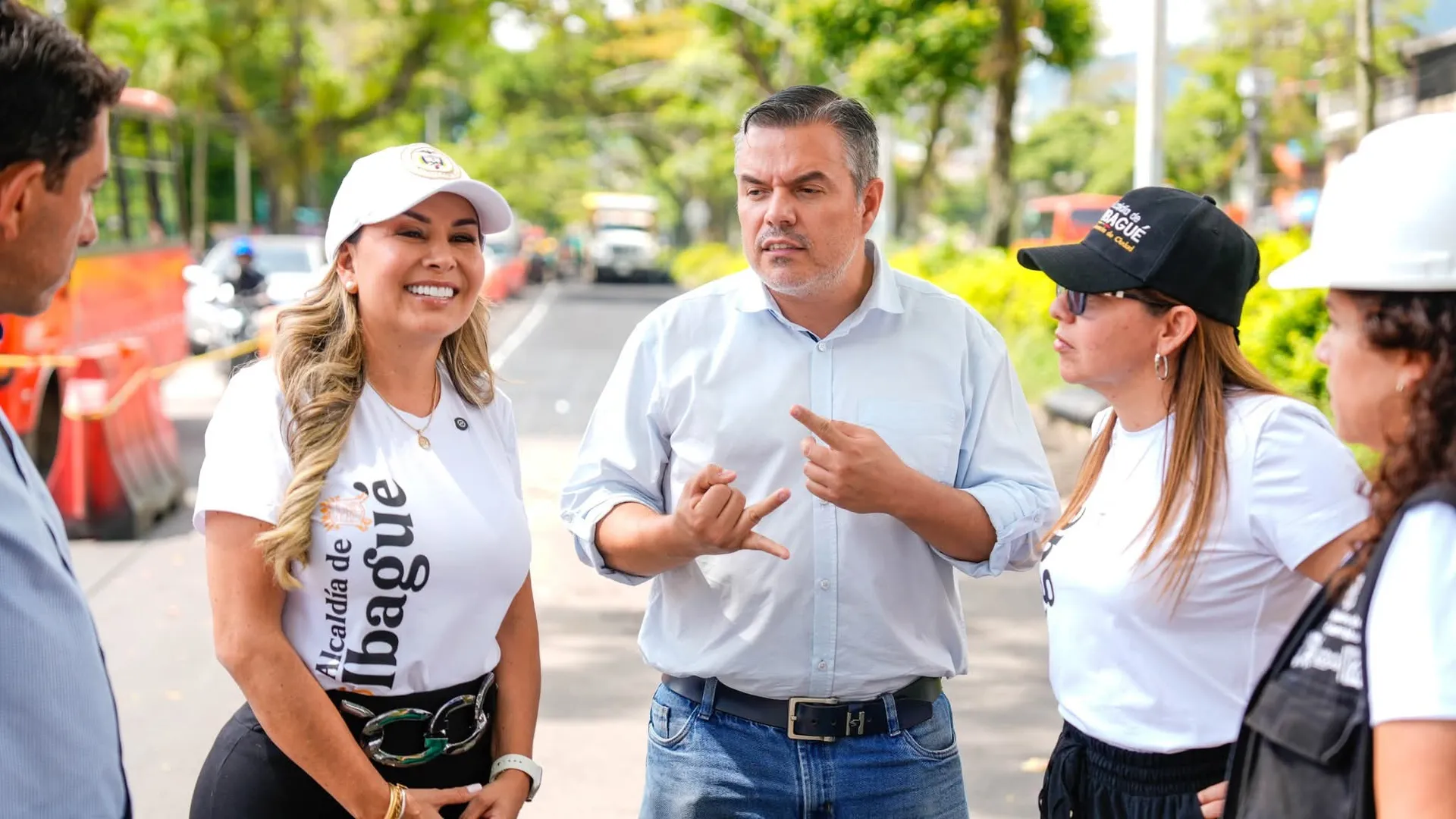 Johana Aranda supervisa avances en la rehabilitación de la carrera Quinta