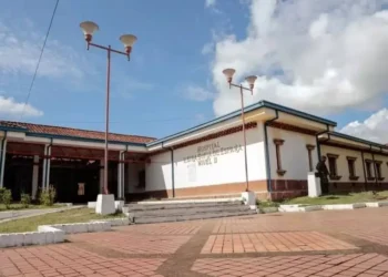 Hospital Reina Sofía de España responde a denuncia sobre fallecimiento infantil