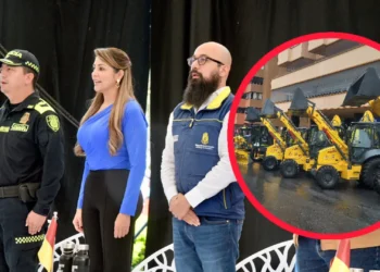 Gobierno entrega maquinaria por $14 mil millones para fortalecer gestión del riesgo en el Tolima