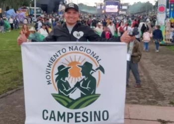 Campesinos de Colombia buscan más de 50.000 firmas para llegar al Senado