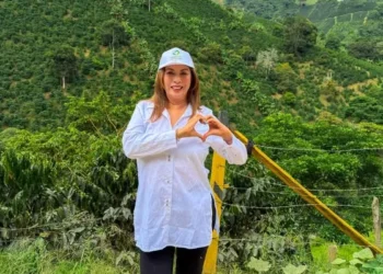 María Janet Sabogal formalizan candidatura en la CITREP del Sur del Tolima
