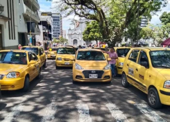 Aumentarían tarifas de taxi en Ibagué para 2026