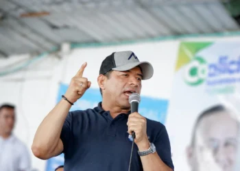 CNE estudia nulidad de candidatura de Alejandro Martínez a la Cámara