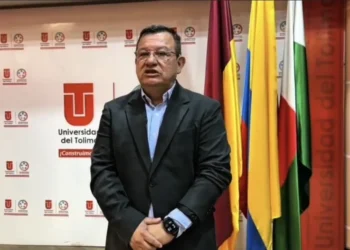 Méndez abre la puerta para ser rector de la UT