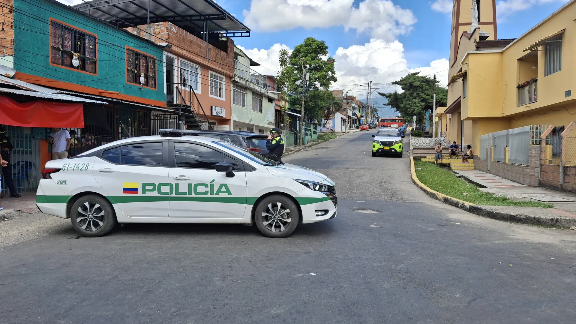 Comunidad del Barrio Las Ferias bloquea vías