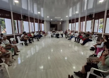 Sindicatos y sectores sociales de Ibagué irán a paro por alza en pasajes