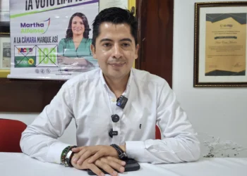 Ariel Ávila confirma: Iván Cepeda se afianza como favorito presidencial en tres encuestas recientes