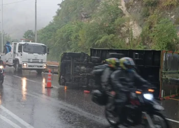 Accidente entre Girardot- Bogotá deja paso restringido