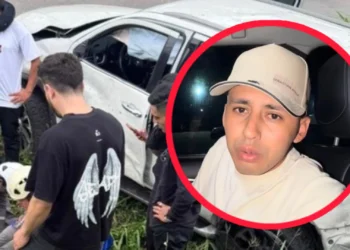 Artista Sebastián Ayala sobrevive a grave choque contra bus intermunicipal