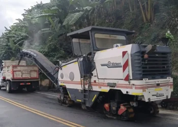 Paso a un carril por obras en la vía Armenia–Ibagué