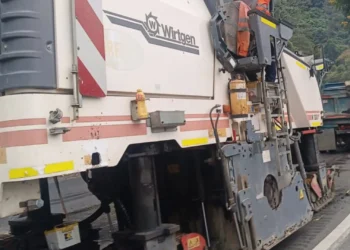 Mantenimiento vial genera paso controlado en la vía Armenia–Ibagué