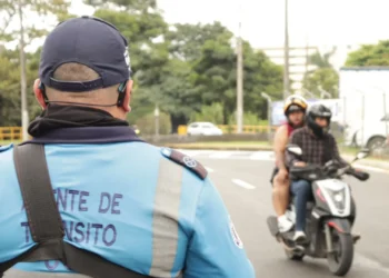 Cierre parcial en la calle 25 por modernización de semáforos