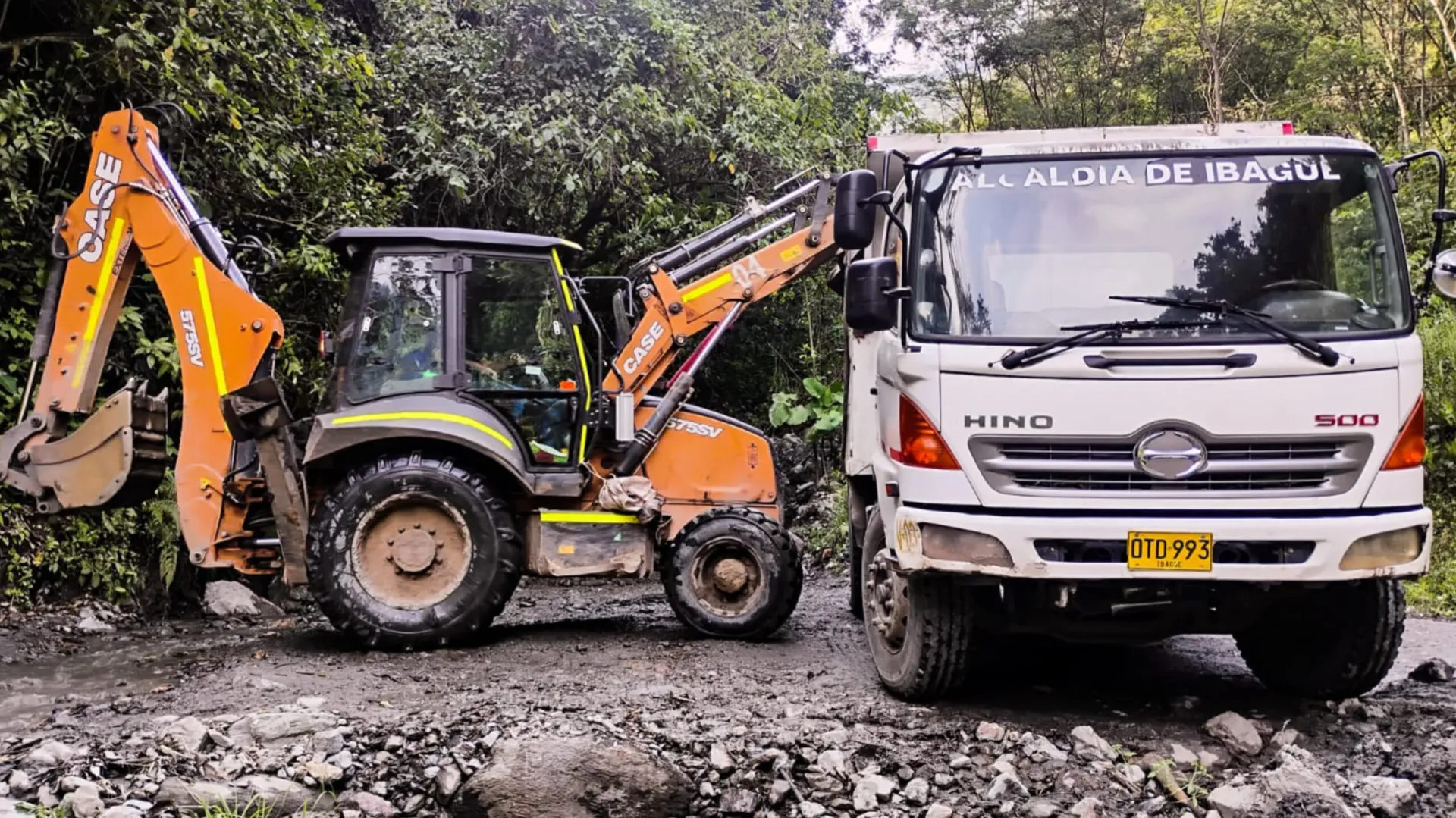 Más de 20 veredas atendidas por lluvias: Ibagué refuerza maquinaria en zona rural
