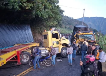 Accidente provoca cierre total en la vía Ibagué – Cajamarca