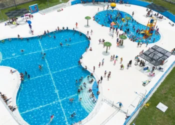 IMDRI inicia cobro de ingreso a las Piscinas de Olas del Parque Deportivo