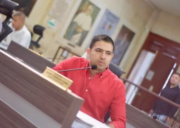 Zambrano plantea candidatura única del Pacto Verde tras resultados electorales