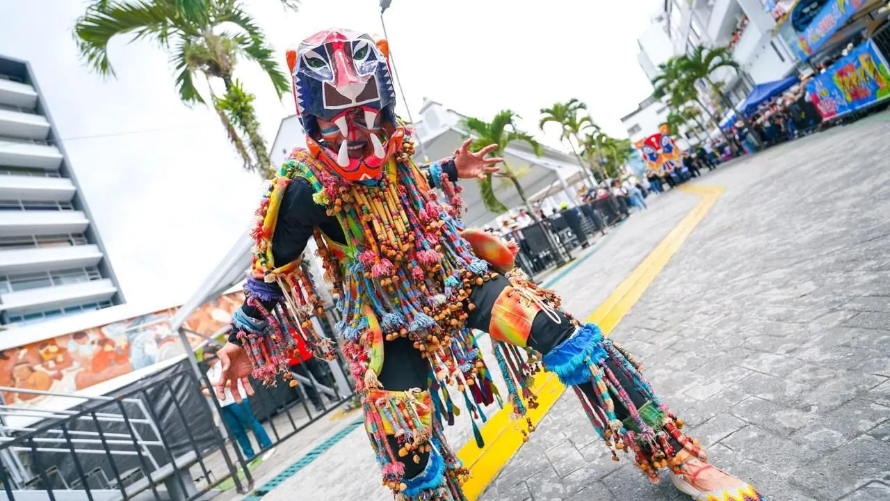 Abierta convocatoria para diseñar la imagen del 52° Festival Folclórico