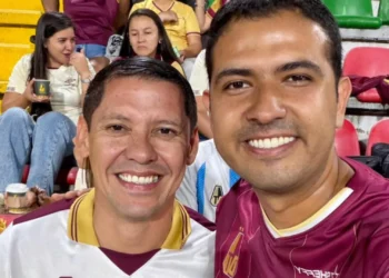 Zambrano y Delgado reaparecen juntos y agitan el panorama político en Ibagué