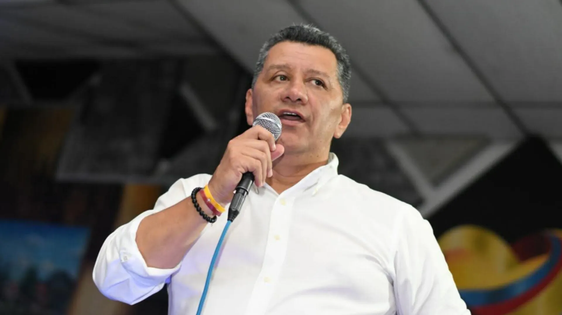 Orozco insiste en volver y reabre debate político en el Tolima
