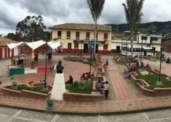 Roncesvalles asegura que el orden público está controlado y pide frenar noticias falsas