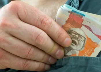 Prima de mitad de año deberá pagarse antes del 30 de junio en Colombia