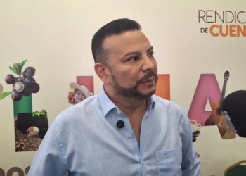 “Soy arepero”: Alexander Castro reivindica la economía popular y llama a la reconciliación