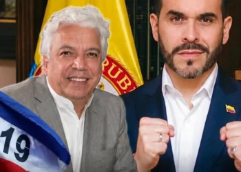 Carlos Alonso Lucio encabezaría empalme del gobierno de De la Espriella