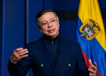 ¿Medida legal o extralimitación? Suspensión provisional de Petro enciende polémica nacional